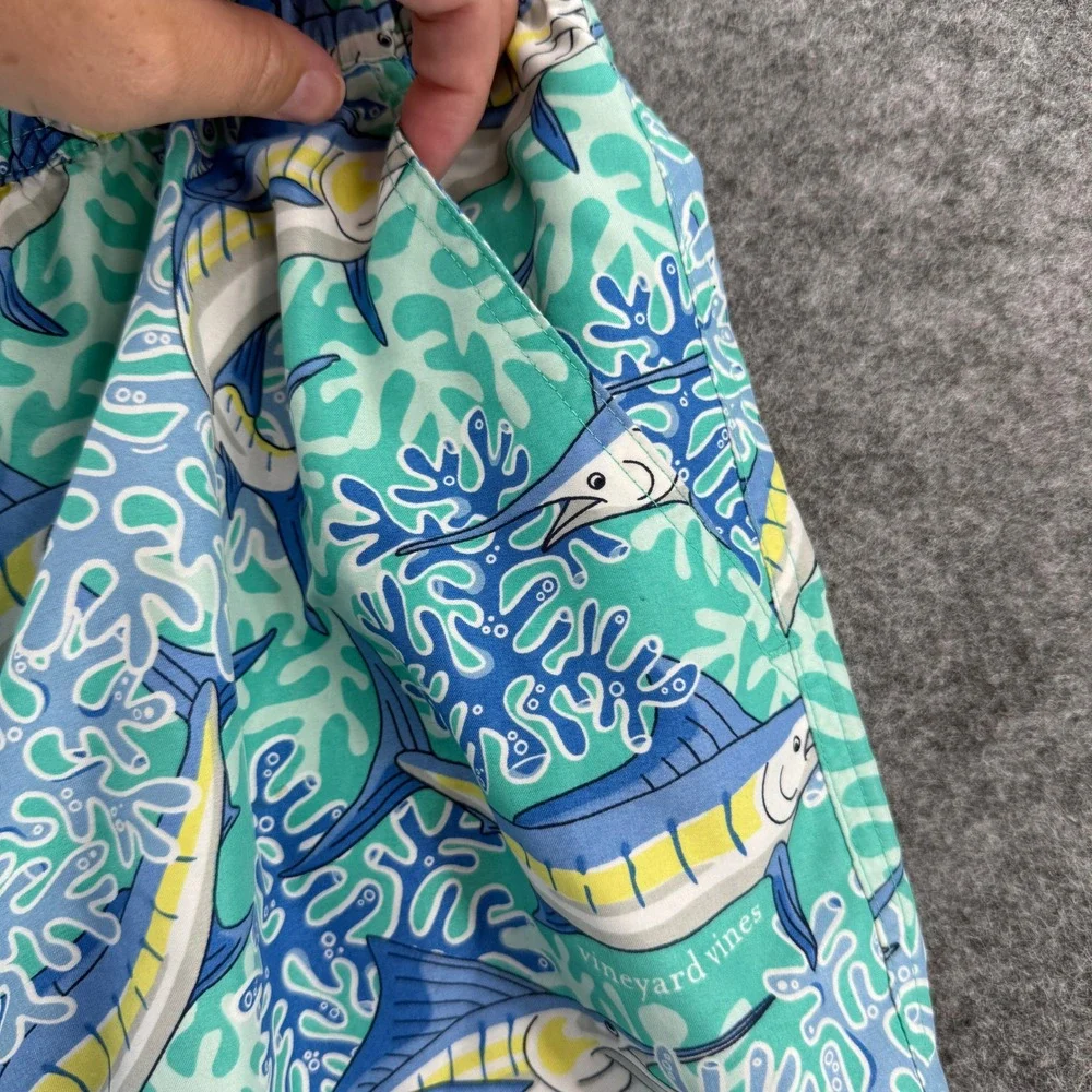 Vineyard Vines Swim Trunks Mens Small Marlin Coral Blue Green Board‎ Shorts